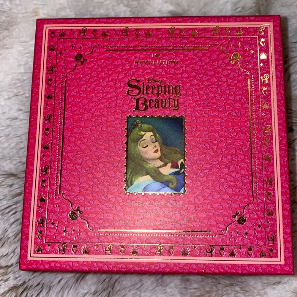 Sleeping Beauty Highlighter Disney x I Heart Revolution